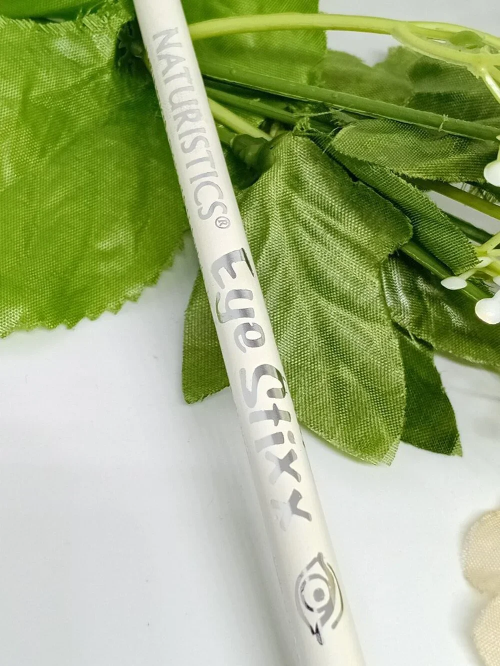 Naturistics Eye Stix White Eyeliner Pencil New